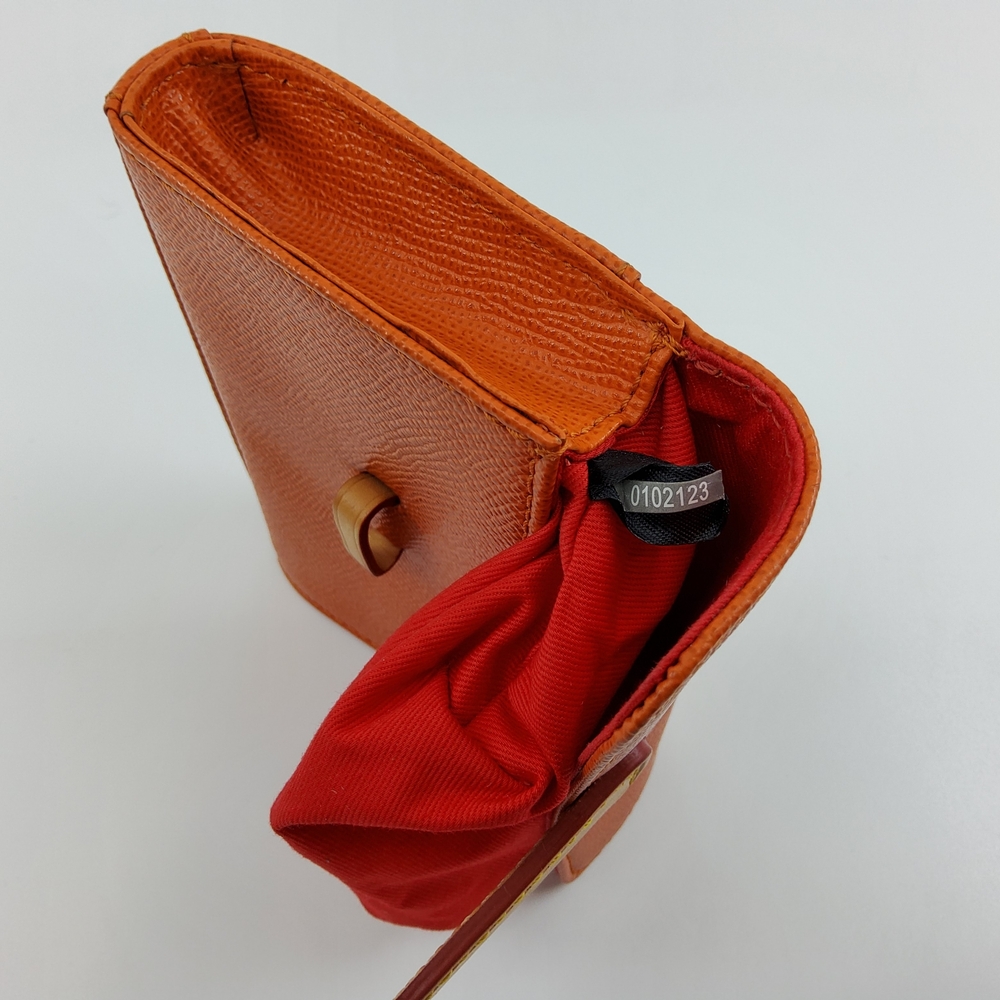 Dooney & Bourke Orange Leather Wallet with Tan Tab - Picture 6 of 12